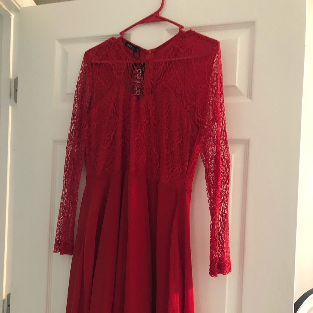 Red Dress - Picture 3 of 6